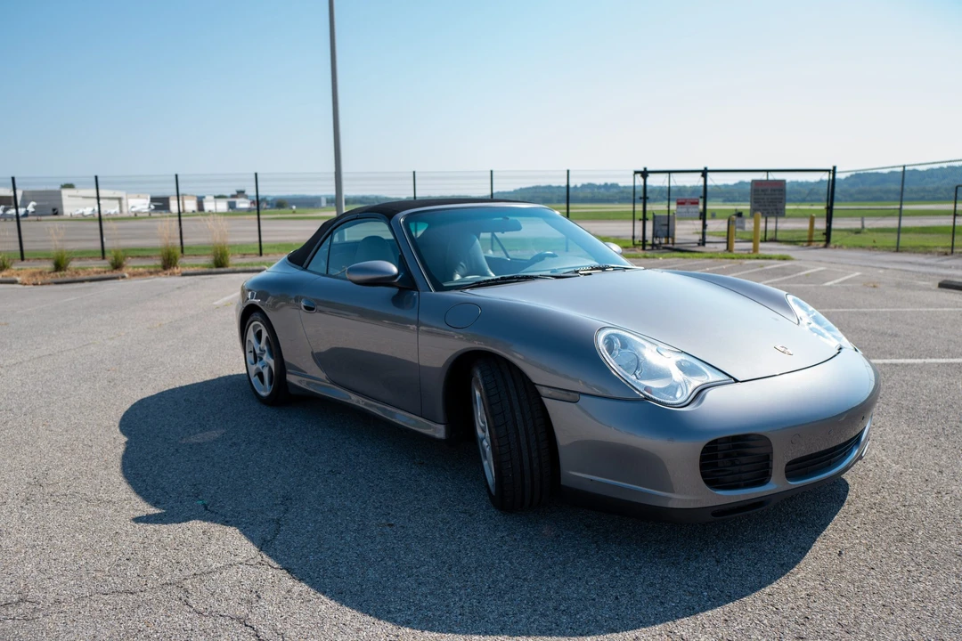 2004 Porsche 996 Carrera 4S - Image 12 of 31