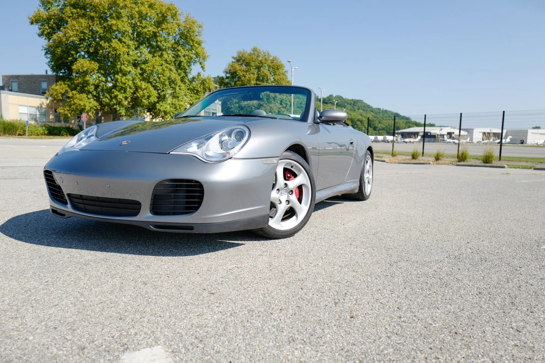2004 Porsche 996 Carrera 4S - Image 16 of 31