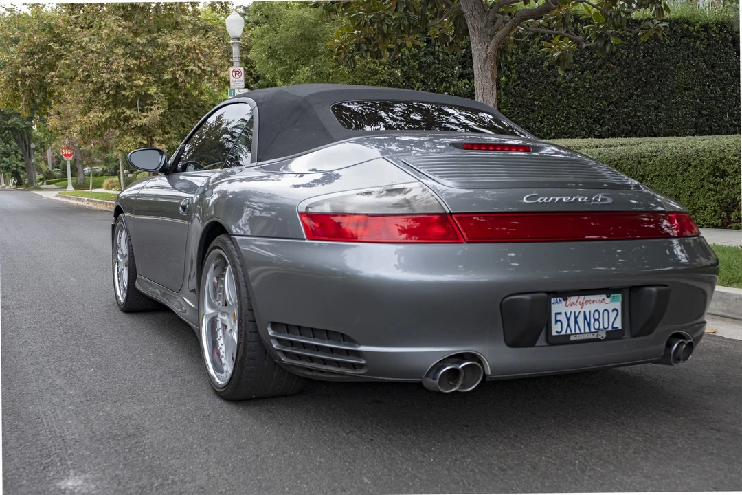 2004 Porsche 996 Carrera 4S - Image 23 of 31