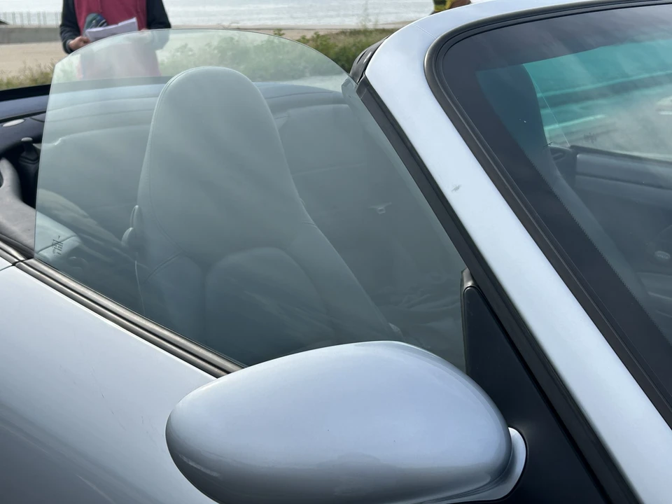 2004 Porsche 996 Carrera 4S - Image 27 of 31
