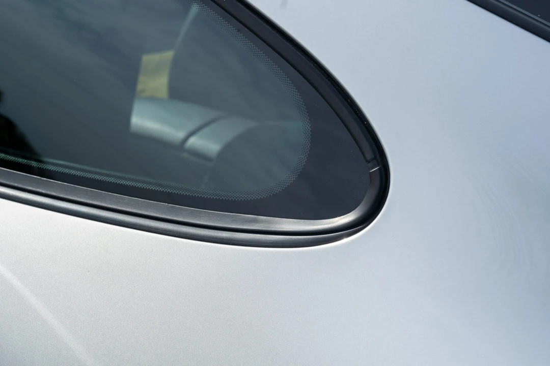 2004 Porsche 996 GT3 - Image 28 of 31
