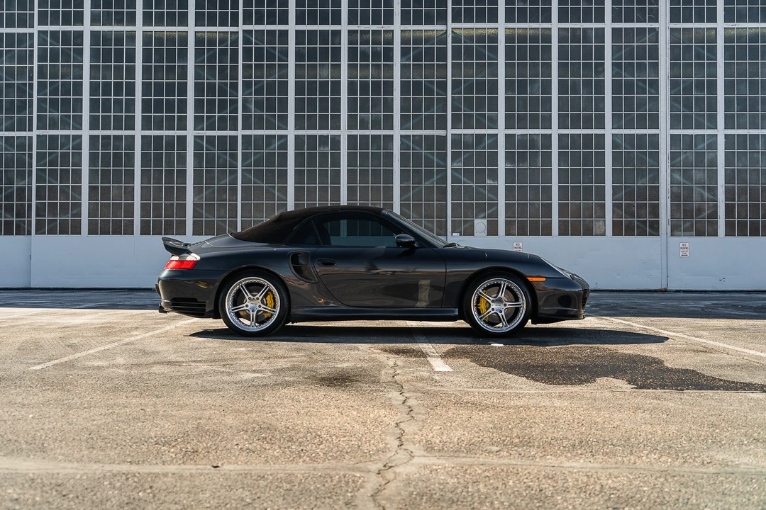 2004 Porsche 996 Turbo - Image 18 of 31
