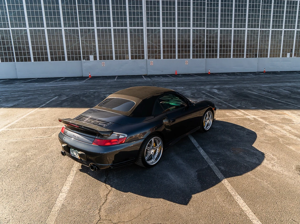2004 Porsche 996 Turbo - Image 26 of 31
