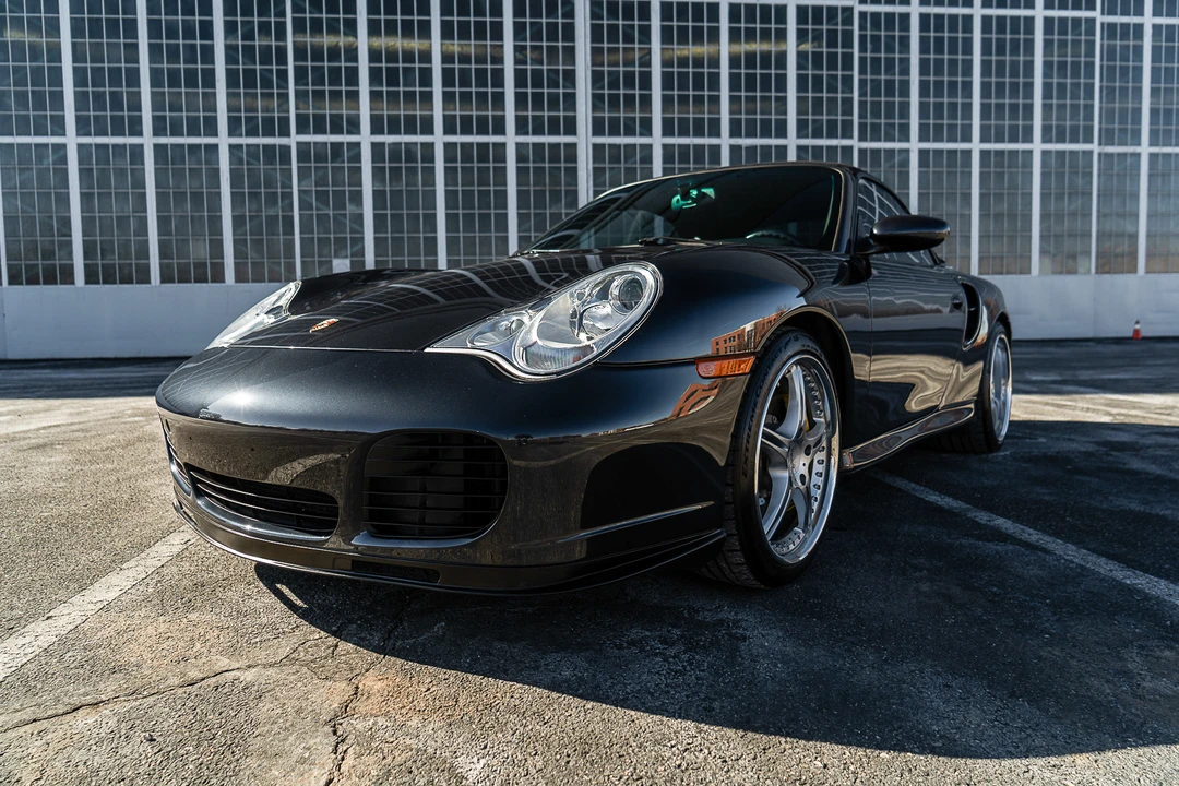 2004 Porsche 996 Turbo - Image 11 of 31