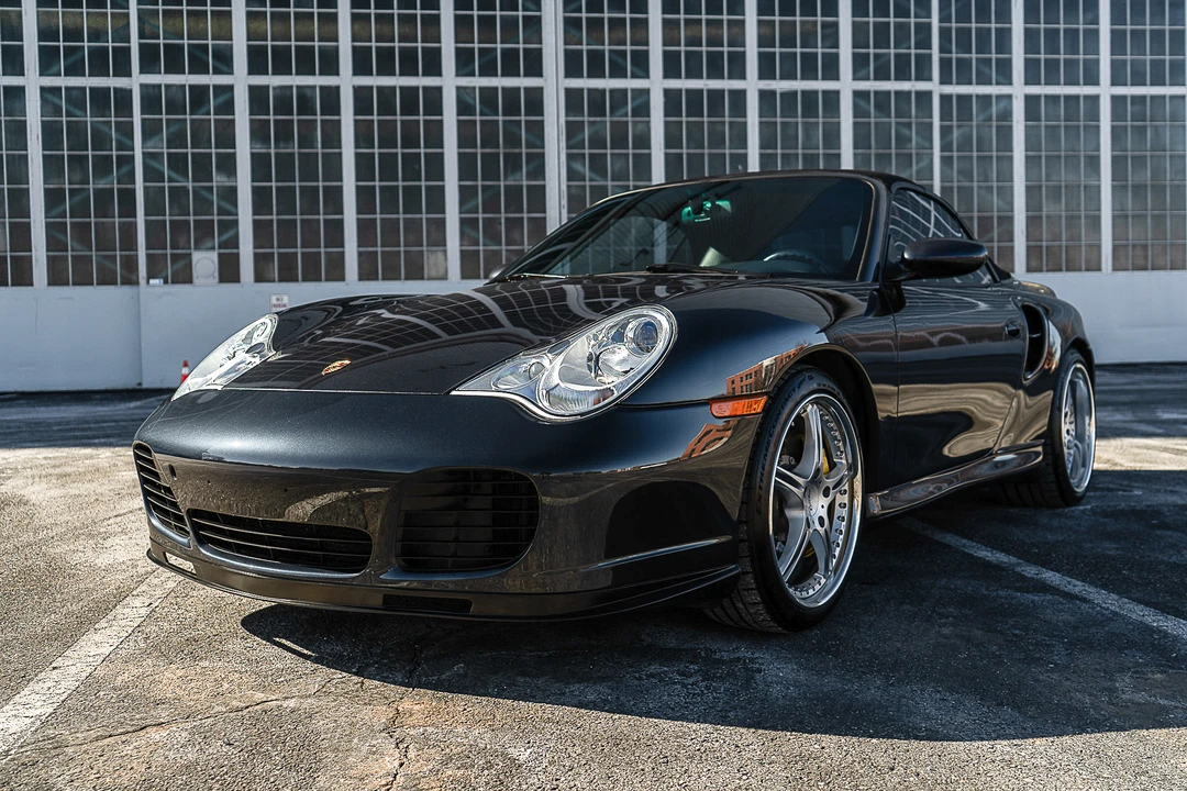 2004 Porsche 996 Turbo - Image 10 of 31