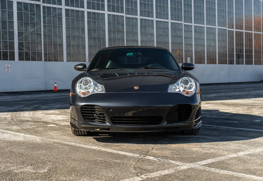 2004 Porsche 996 Turbo - Image 15 of 31