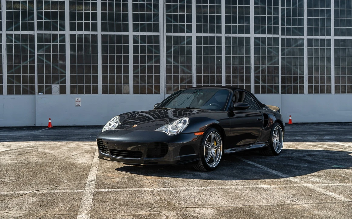 2004 Porsche 996 Turbo - Image 8 of 31