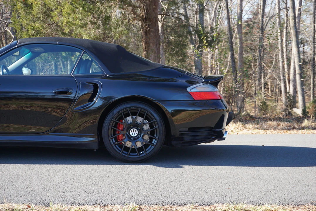 2004 Porsche 996 Turbo - Image 14 of 31