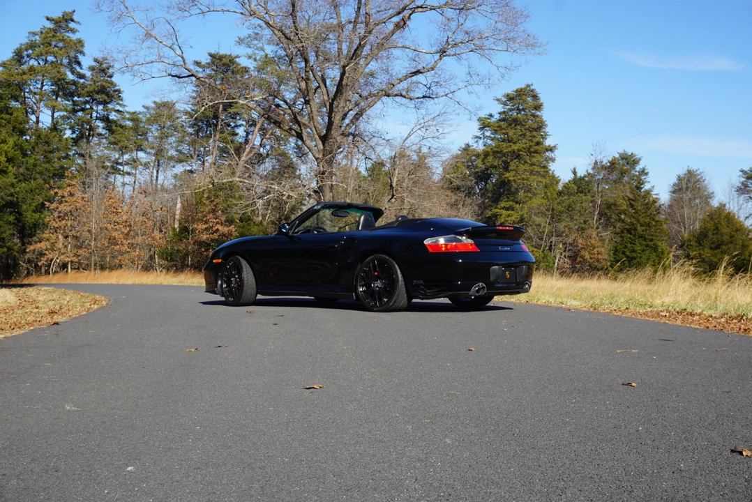 2004 Porsche 996 Turbo - Image 16 of 31
