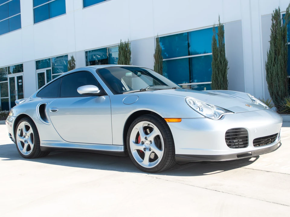 2004 Porsche 996 Turbo - Image 9 of 31