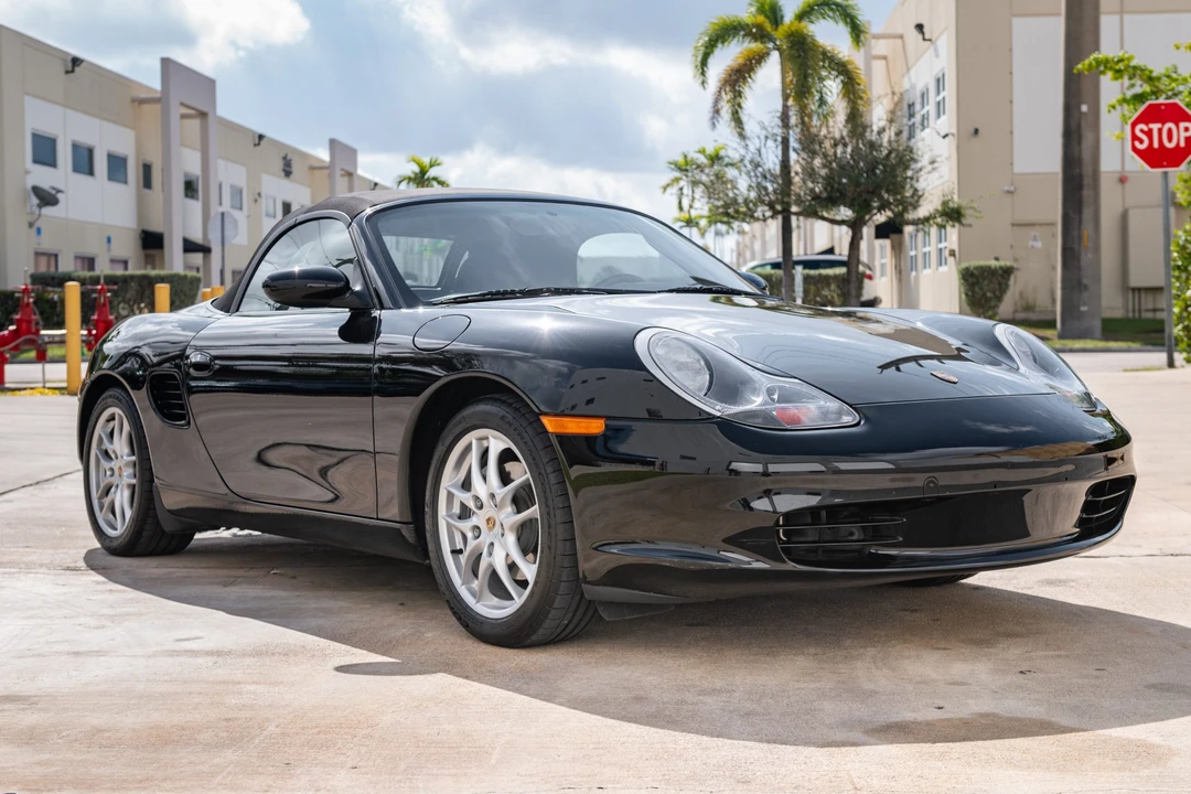 2004 Porsche 986 Boxster - Image 12 of 31
