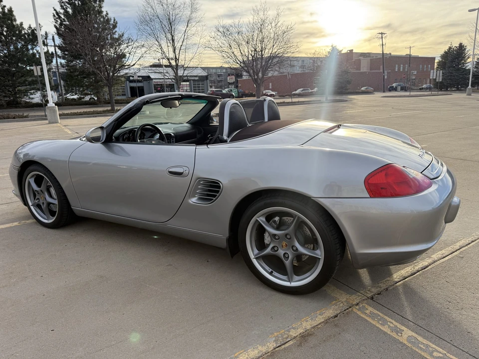 2004 Porsche 986 Boxster S - Image 15 of 31