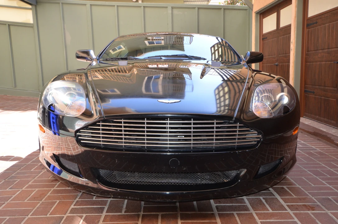 2005 Aston Martin DB9 - Image 13 of 31
