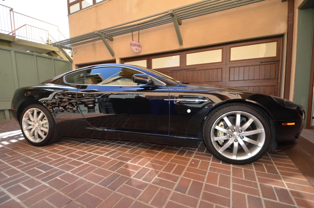 2005 Aston Martin DB9 - Image 10 of 31