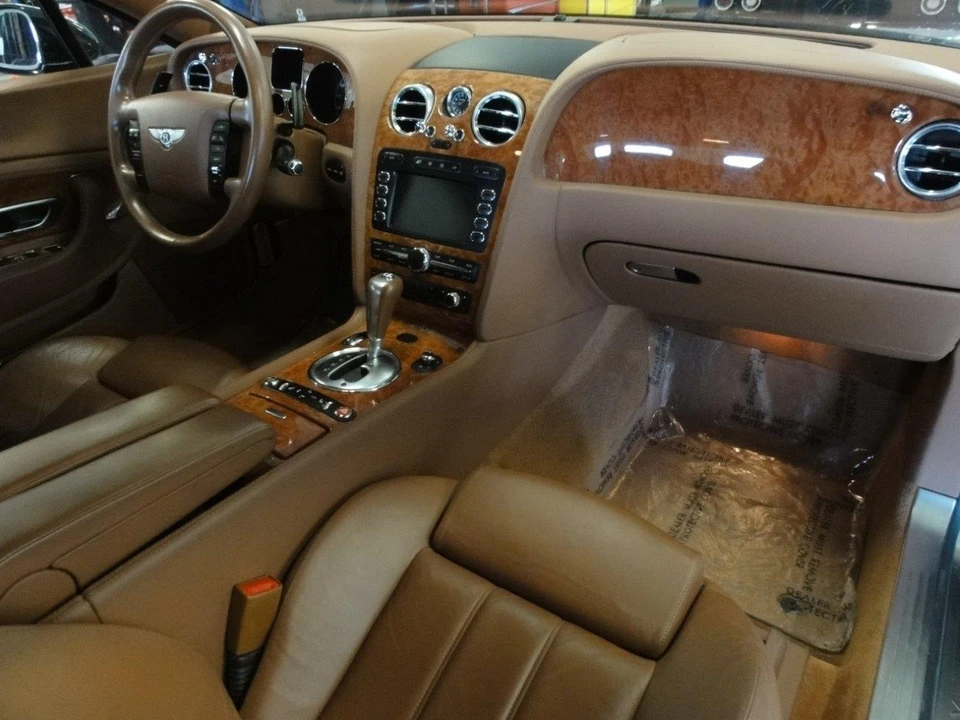 2005 Bentley Continental GT 1st Gen - Image 26 of 31