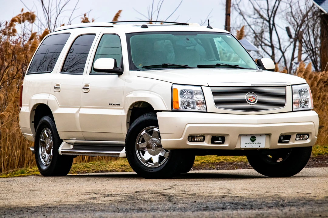 2005 Cadillac Escalade & EXT 2nd Gen - Image 10 of 31