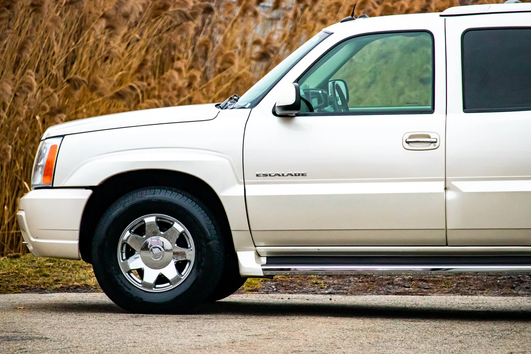 2005 Cadillac Escalade & EXT 2nd Gen - Image 23 of 31