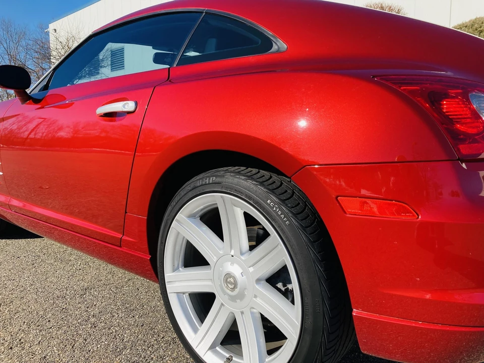 2005 Chrysler Crossfire - Image 19 of 31