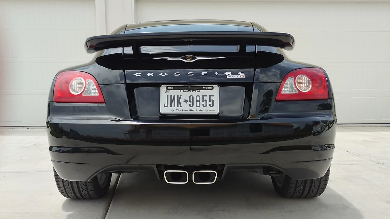2005 Chrysler Crossfire - Image 9 of 31