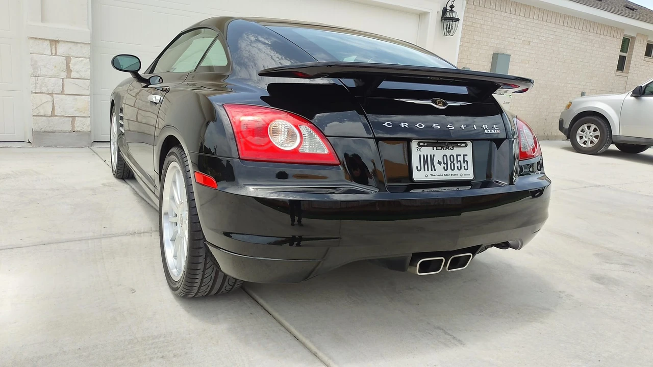 2005 Chrysler Crossfire - Image 13 of 31