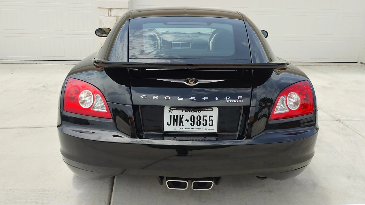 2005 Chrysler Crossfire - Image 10 of 31