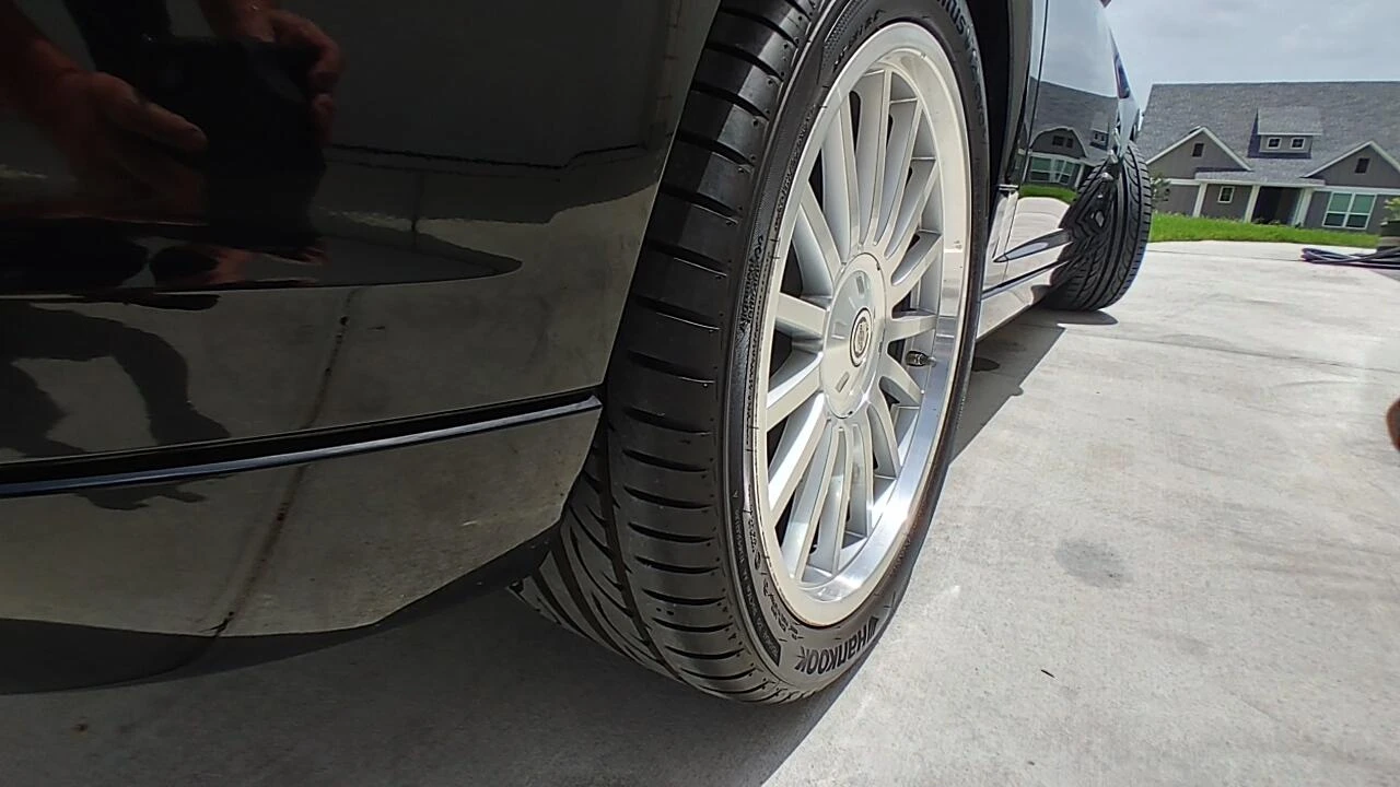 2005 Chrysler Crossfire - Image 29 of 31