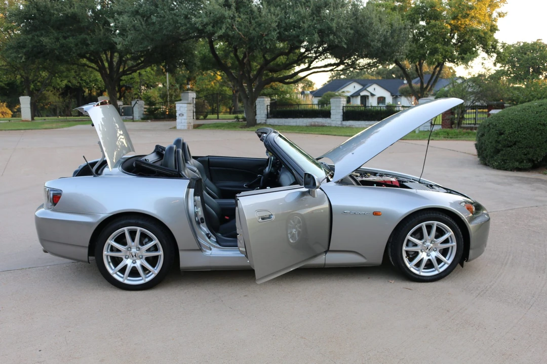 2005 Honda AP2 S2000 - Image 11 of 31