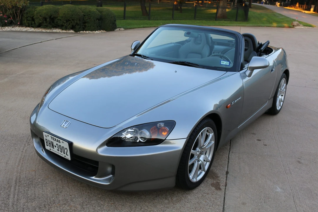2005 Honda AP2 S2000 - Image 2 of 31