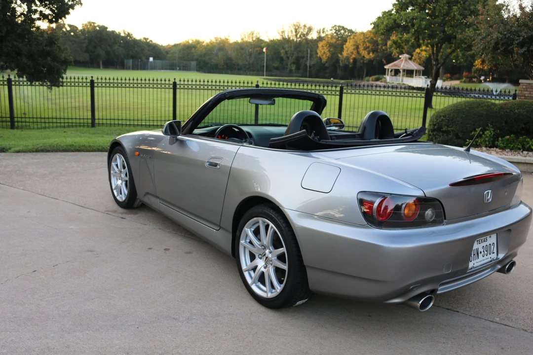 2005 Honda AP2 S2000 - Image 17 of 31