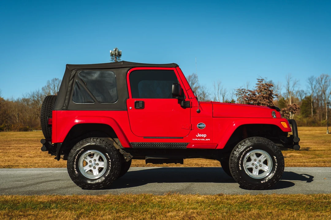 2005 Jeep TJ Wrangler - Image 21 of 31