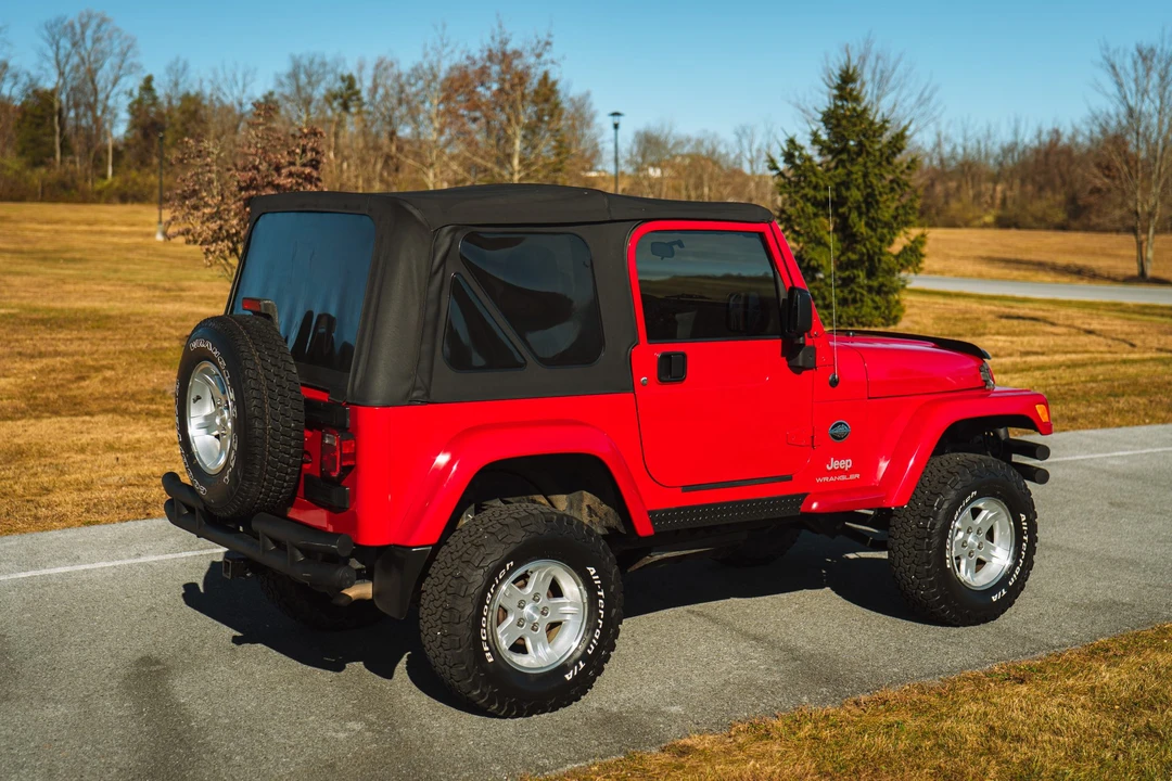 2005 Jeep TJ Wrangler - Image 24 of 31