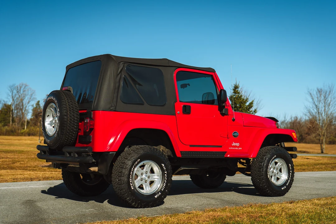 2005 Jeep TJ Wrangler - Image 25 of 31