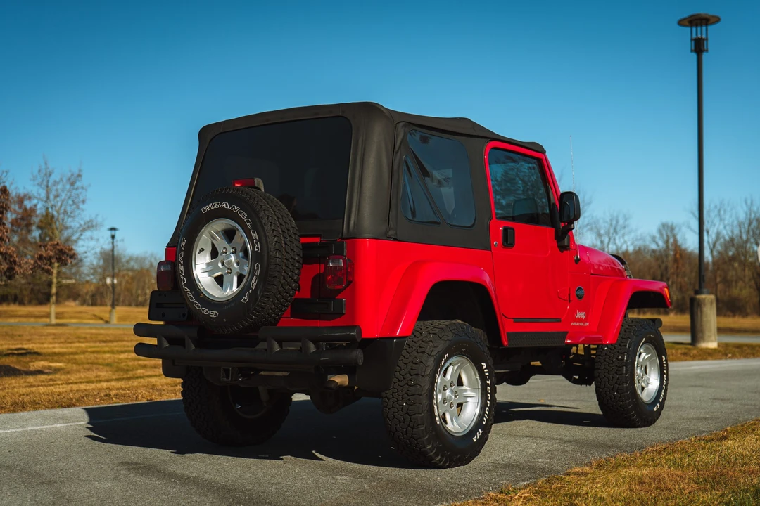 2005 Jeep TJ Wrangler - Image 27 of 31