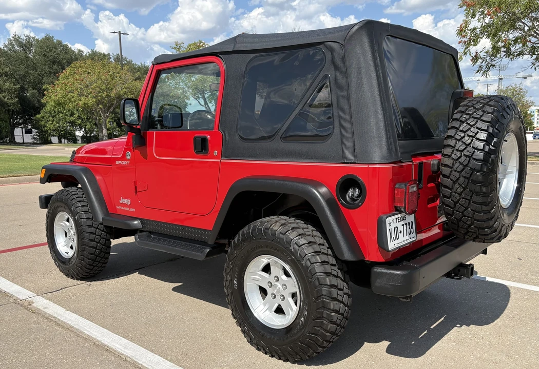 2005 Jeep TJ Wrangler - Image 24 of 31