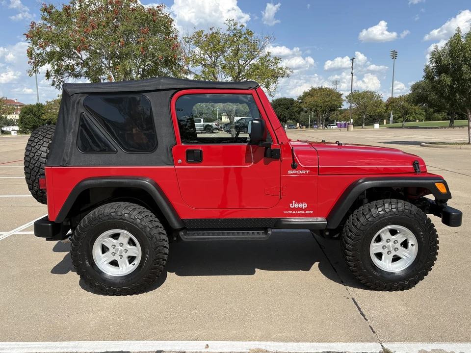 2005 Jeep TJ Wrangler - Image 15 of 31