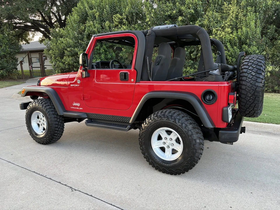 2005 Jeep TJ Wrangler - Image 26 of 31