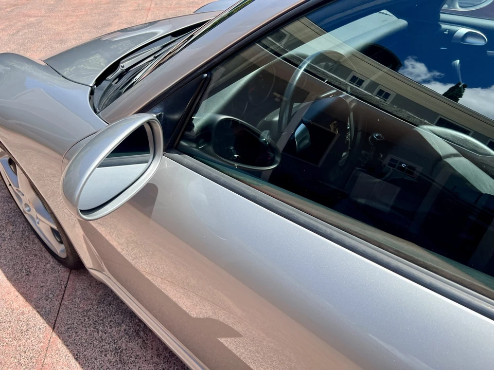 2005 Porsche 997 Carrera - Image 28 of 31