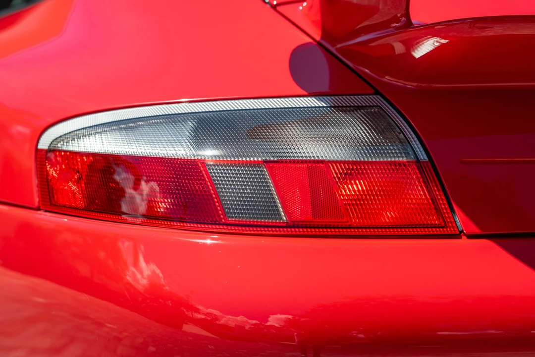 2005 Porsche 996 GT3 - Image 23 of 31