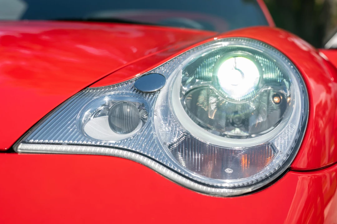 2005 Porsche 996 GT3 - Image 14 of 31