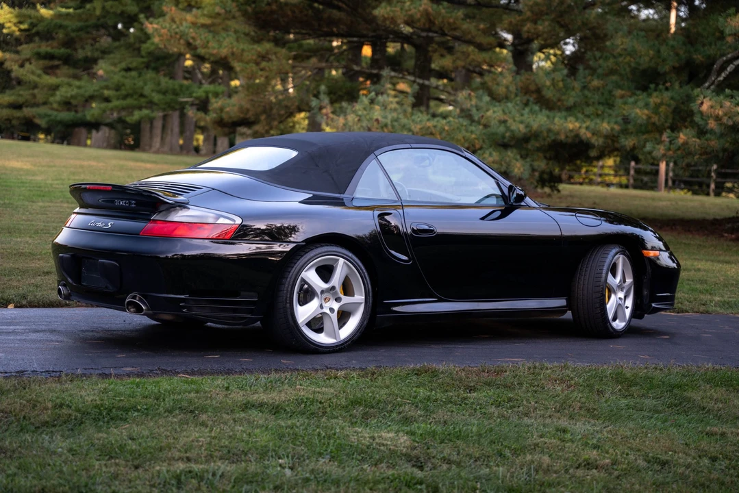 2005 Porsche 996 Turbo - Image 8 of 31