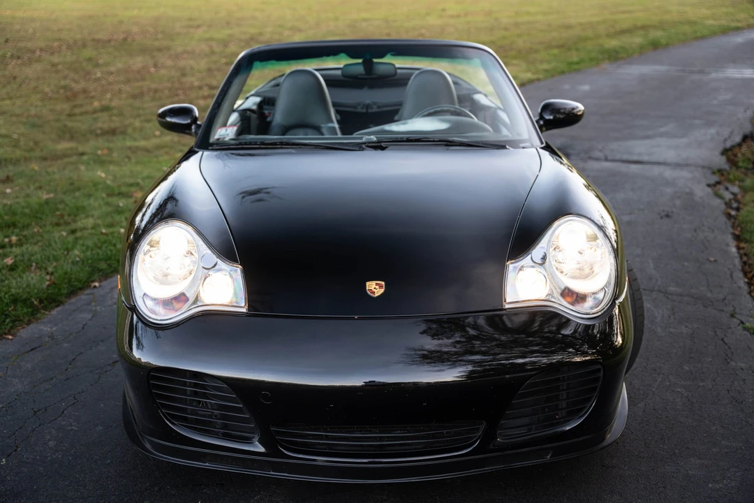 2005 Porsche 996 Turbo - Image 22 of 31