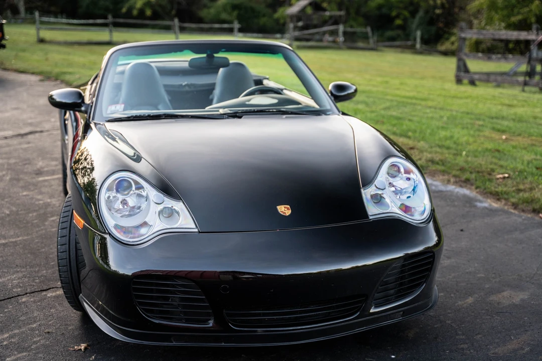 2005 Porsche 996 Turbo - Image 28 of 31