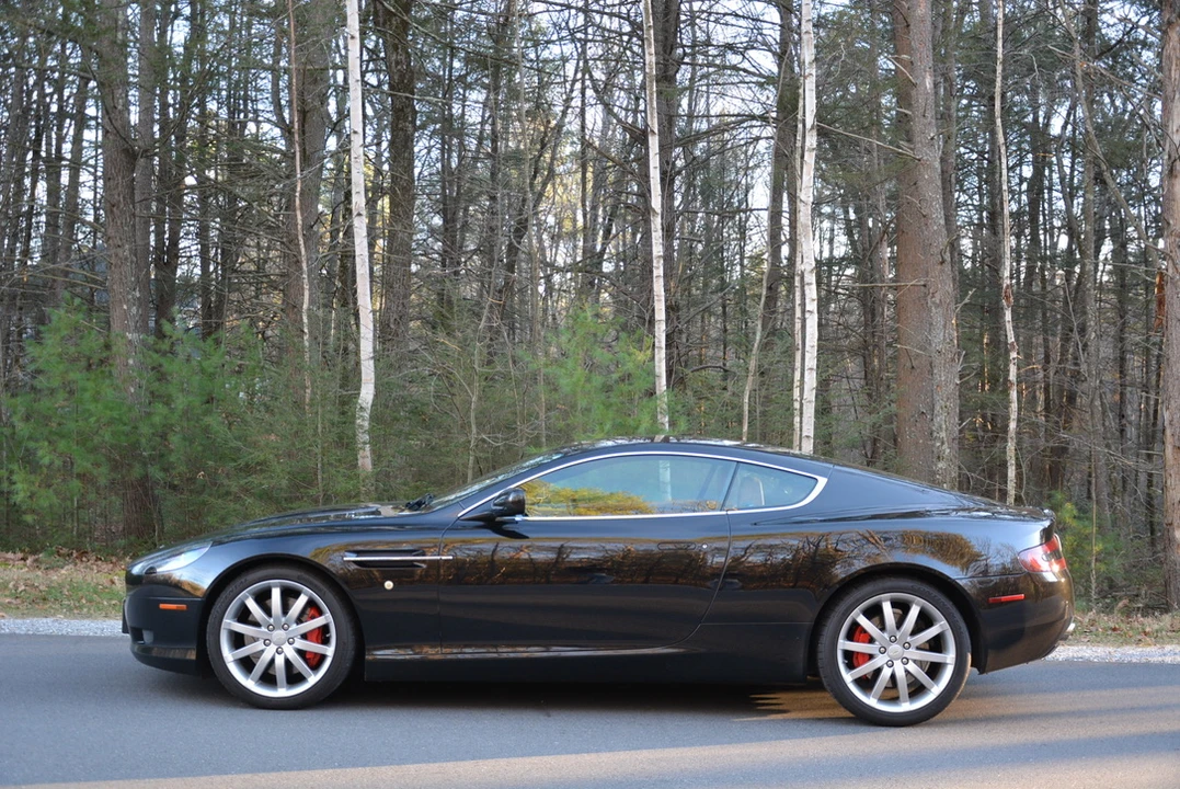 2006 Aston Martin DB9 - Image 19 of 31