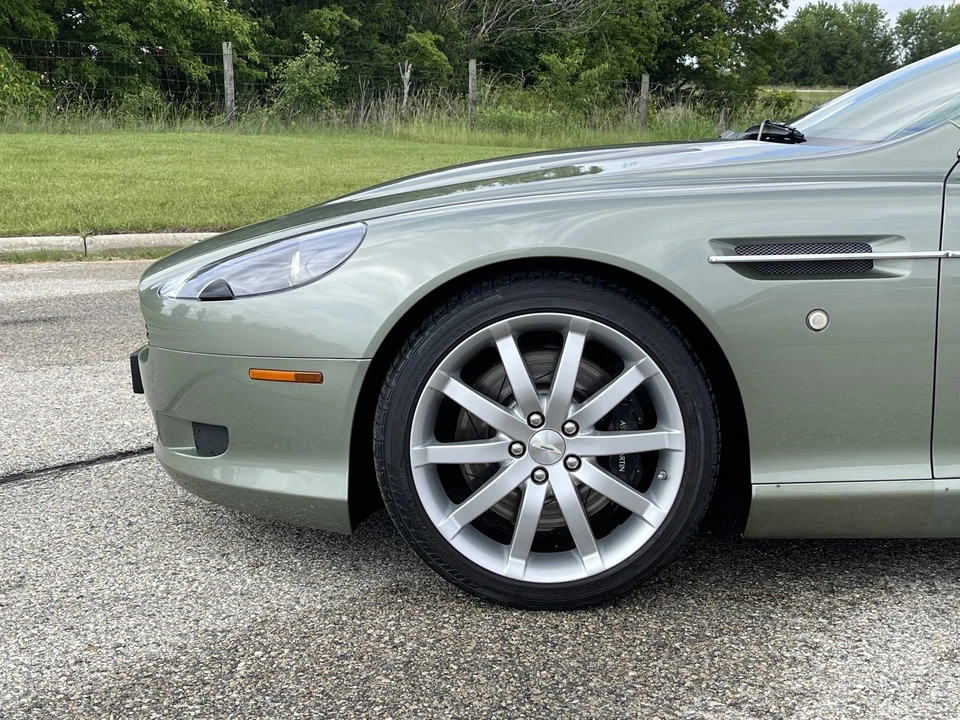 2006 Aston Martin DB9 - Image 22 of 31