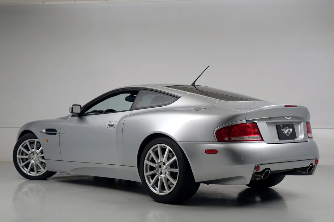 2006 Aston Martin Vanquish 1st Gen - Image 13 of 31