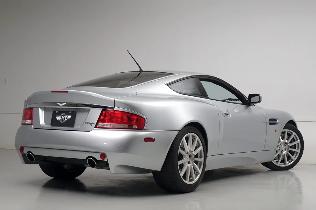 2006 Aston Martin Vanquish 1st Gen - Image 9 of 31