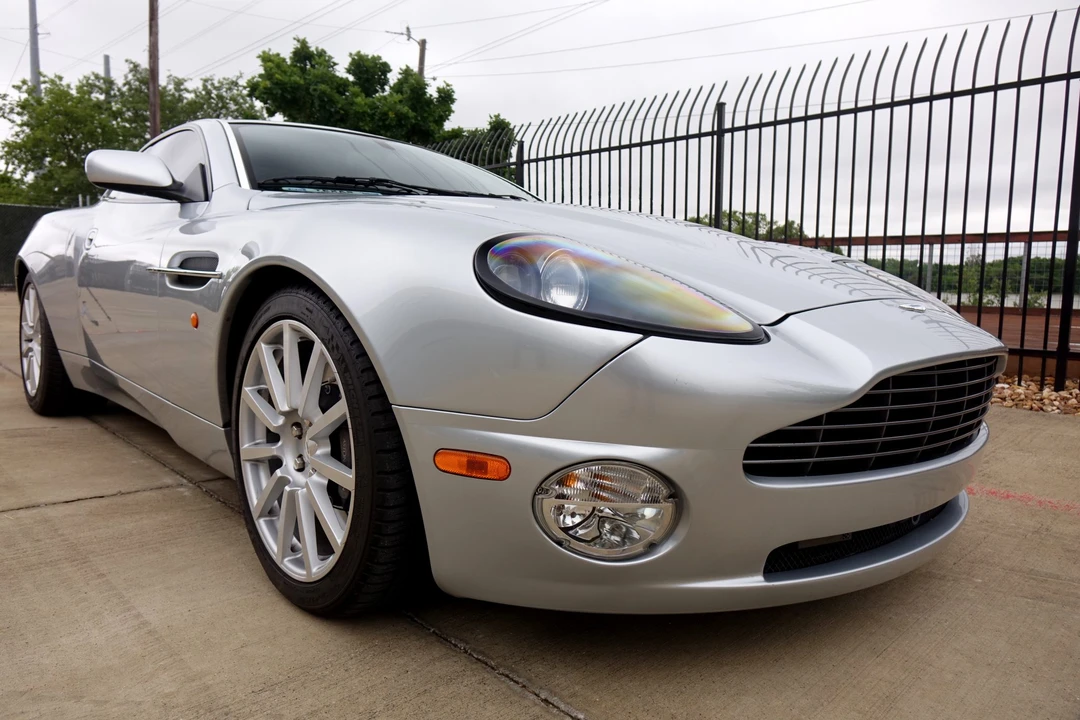 2006 Aston Martin Vanquish 1st Gen - Image 17 of 31