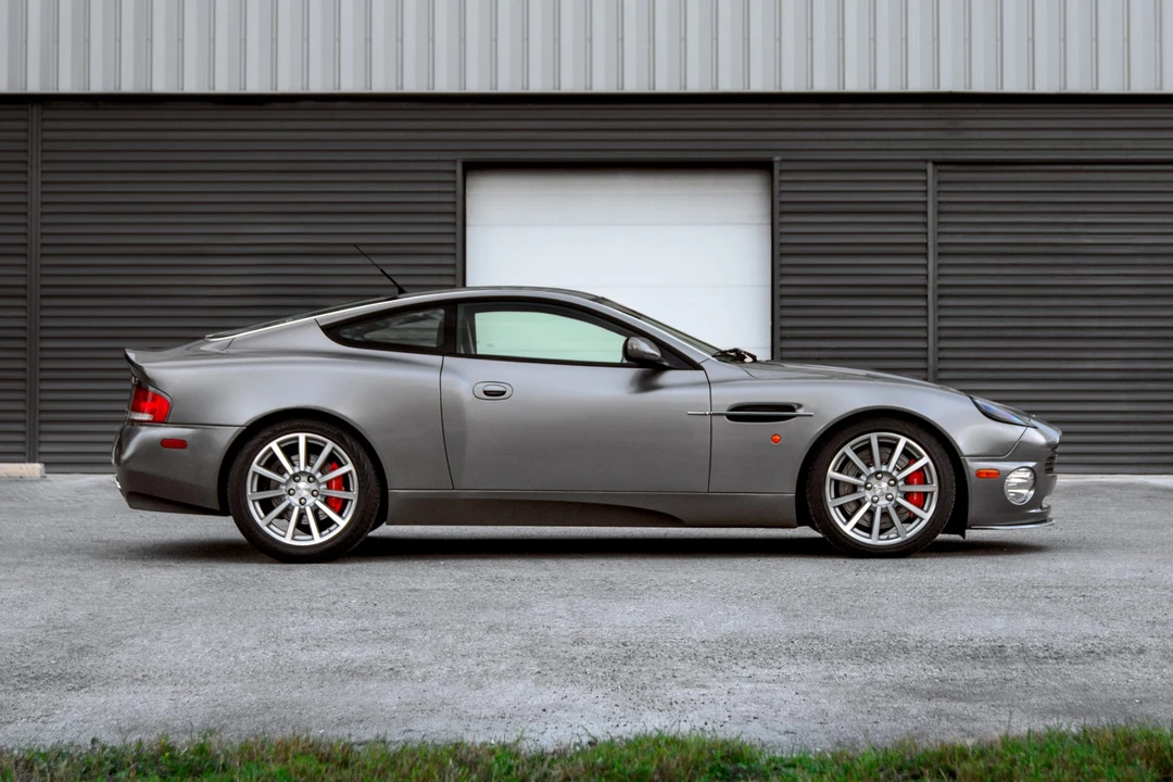 2006 Aston Martin Vanquish 1st Gen - Image 11 of 31