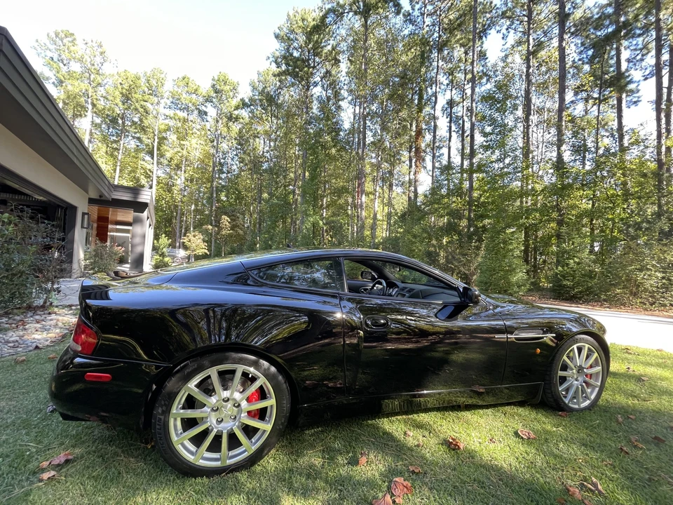 2006 Aston Martin Vanquish 1st Gen - Image 20 of 31