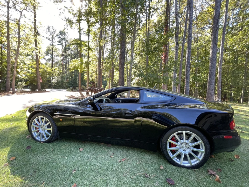 2006 Aston Martin Vanquish 1st Gen - Image 9 of 31